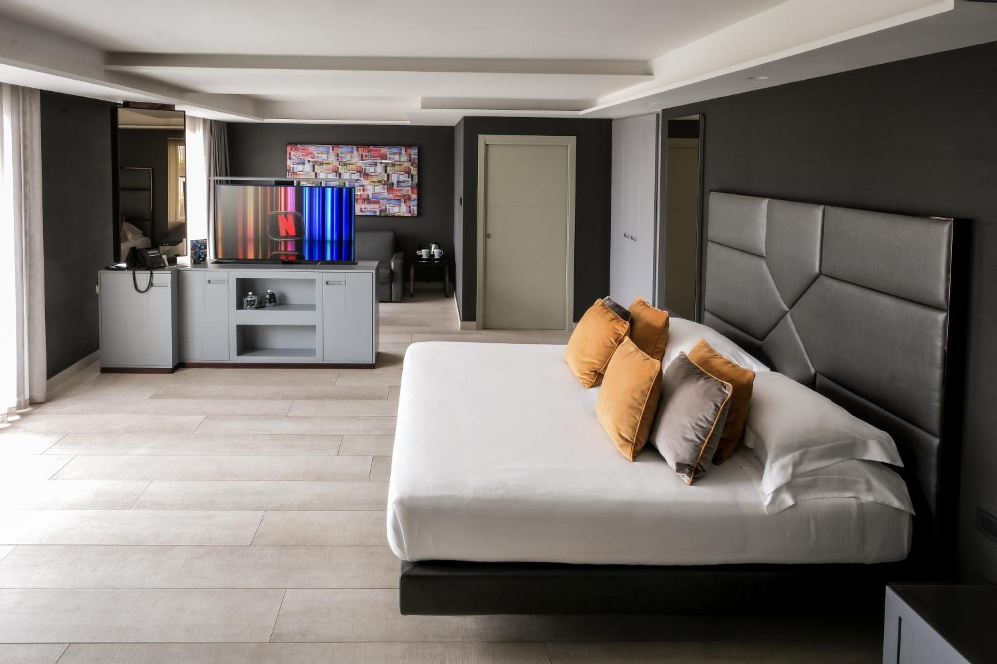 Hotel & Resort Tre Fontane Luxury Portici Eksteriør billede